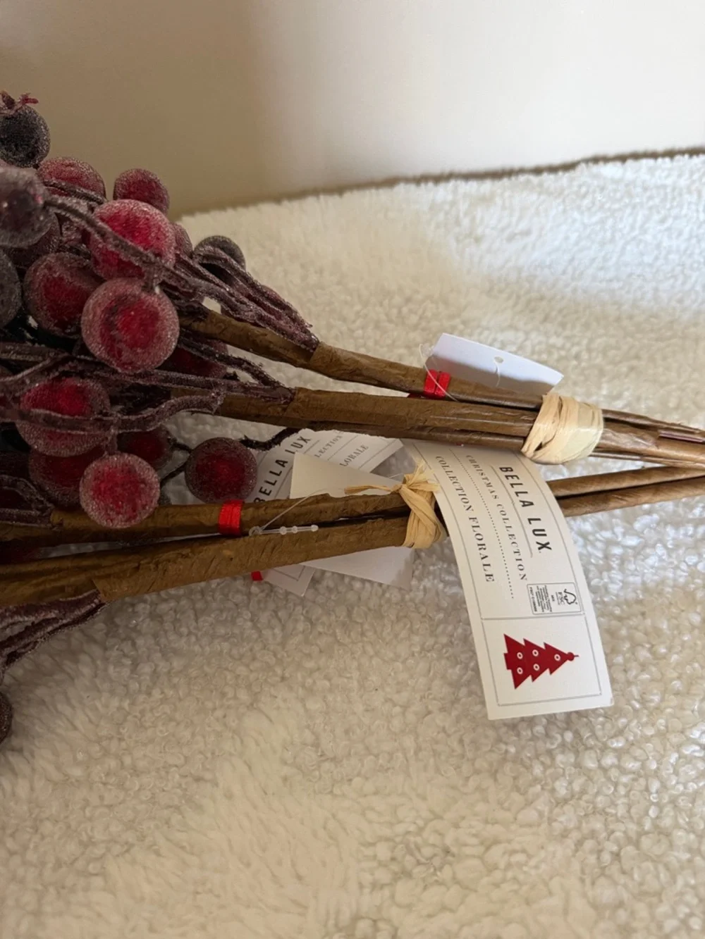 Bella Lux Holiday Christmas Berry Sprays Decor Red Burgundy Set of 2 NEW!